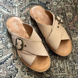 BORN Womens Rio Leather Slip On Slide Sandals